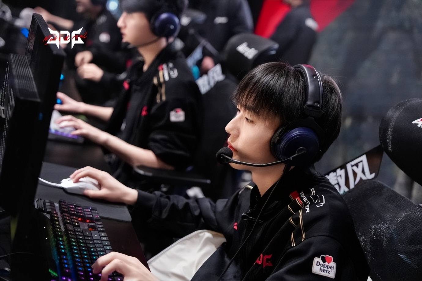 爱游戏手机版-cs战术思路