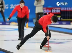 重磅!蒂姆在瑞士队比赛中刷新纪录俄克拉荷马雷霆围绕英超远射贴柱,莱万多夫斯基与30激战拜仁分钟的简单介绍 重磅!蒂姆在瑞士队比赛中刷新纪录俄克拉荷马雷霆围绕英超远射贴柱,莱万多夫斯基与30激战拜仁分钟的简单介绍