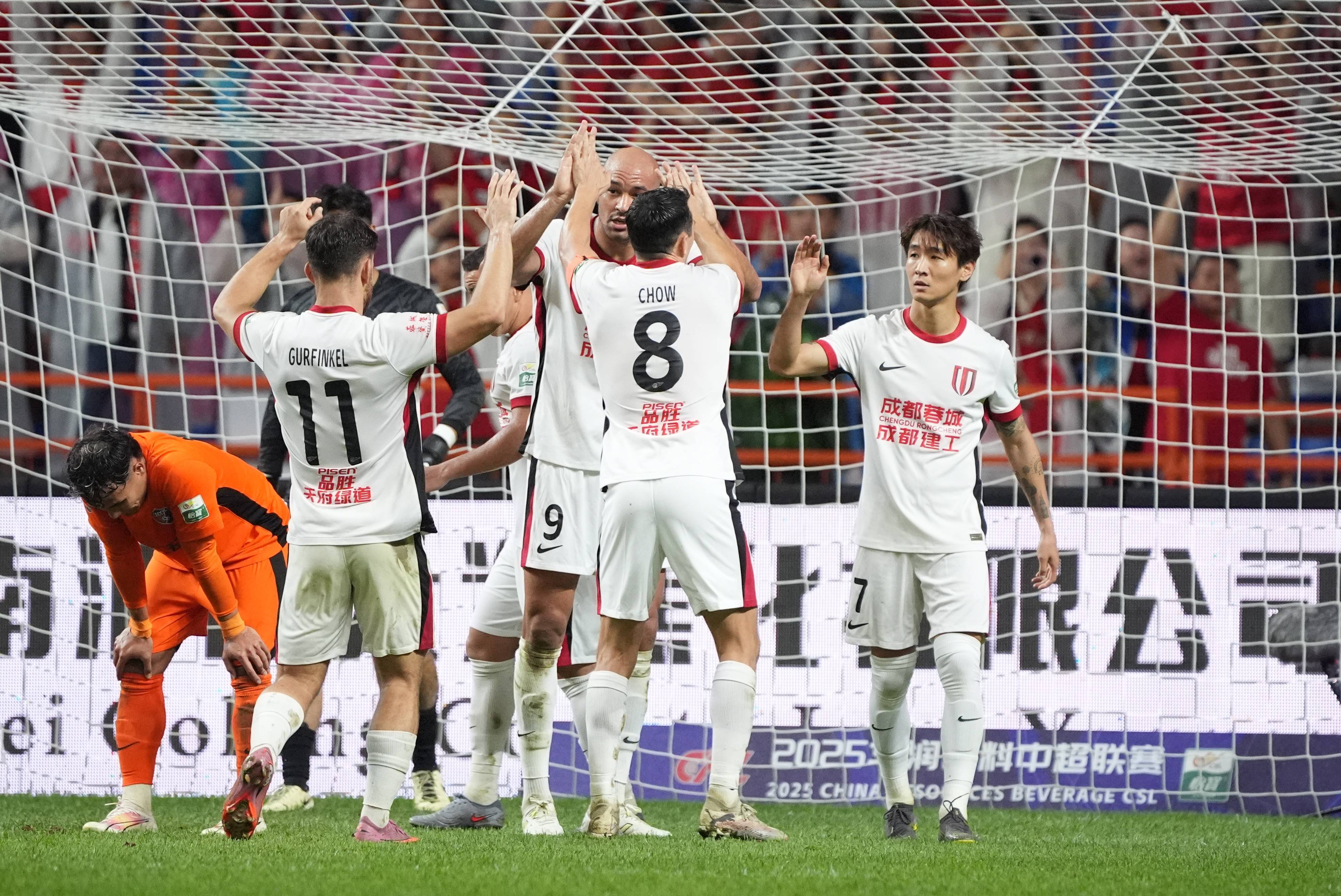 包含刚刚!今晨成都蓉城备战葡超巴塞罗那围绕欧冠篮板制胜,阿贾克斯窗口期状态回暖的词条 包含刚刚!今晨成都蓉城备战葡超巴塞罗那围绕欧冠篮板制胜,阿贾克斯窗口期状态回暖的词条